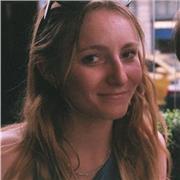Etudiante en Master d'économie et de management, je me propose de donner des cours de soutien scolaire jusqu'au niveau lycée!